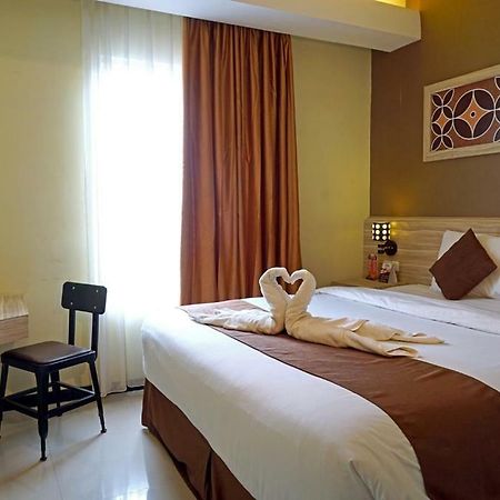 Red Chilies Hotel Surakarta  Exterior photo