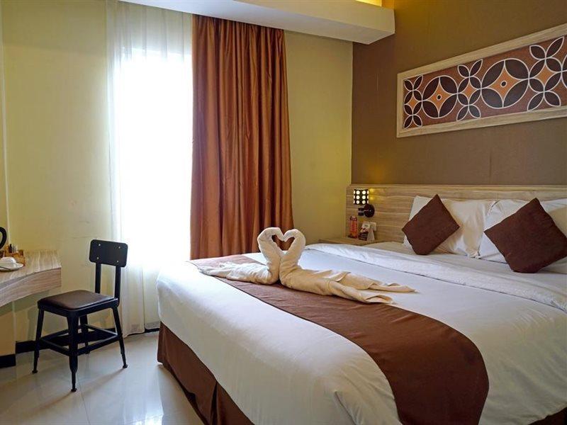 Red Chilies Hotel Surakarta  Exterior photo